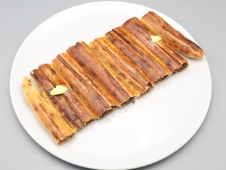 Özel Karışımlı Peynirli Pide (Kapalı ) (1.5 Porsiyon) görseli