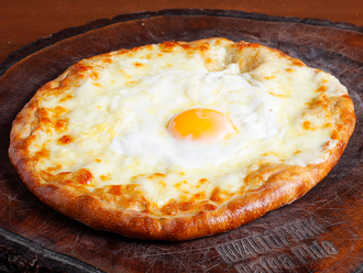 Kaşarlı Pide (Yuvarlak) (1.5 Porsiyon) görseli