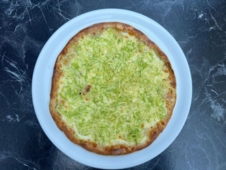 Kabaklı Kaşarlı Pide (Yuvarlak) görseli