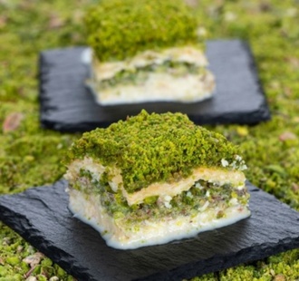 Ekstra Fıstıklı Soğuk Baklava (1 Kg.) görseli