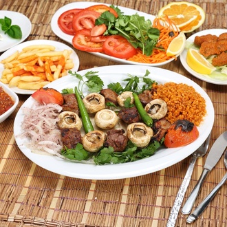 Mantarlı Kebap görseli