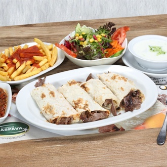 Soslu Soğanlı Et Döner Dürüm görseli