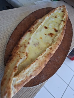 Kaşarlı Pide görseli