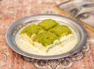 Bol Fıstıklı Soğuk Baklava (250 Gr.) görseli