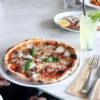 Manzo Affumicato Pizza görseli