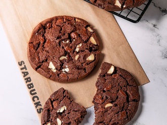 Triple Chocolate Cookie görseli