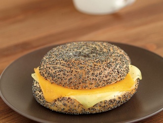 Haşhaşlı Üç Peynirli görseli