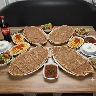 Aile Boyu 4'Lü Kıymalı Pide Menü görseli