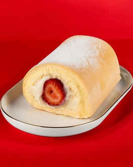 Çilekli Rulo Pasta görseli