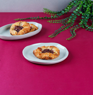 Vişneli Vegan Çörek görseli