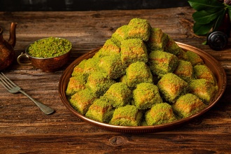 Antep Fıstıklı Kuru Baklava (1000Gr.) görseli