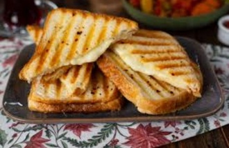 Kaşarlı Tost görseli