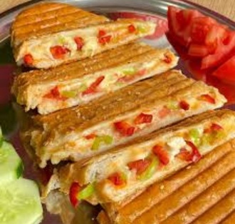 Sebzeli Tost görseli