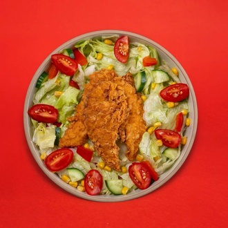 Çıtır Tavuklu Salata görseli