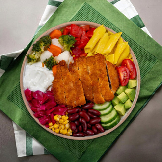 Makarnalı Schnitzel Bowl görseli