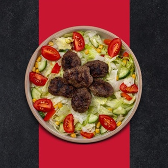 Köfteli Salata görseli