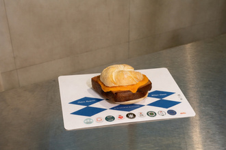 Dana Leberkäs Burger (200 Gr.) görseli