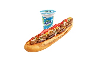 Ekmek Arası Köfte & Ayran görseli