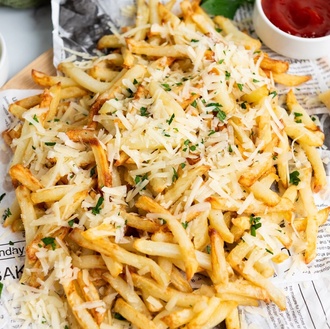 Parmesanlı & Trüflü Patates Kızartması görseli