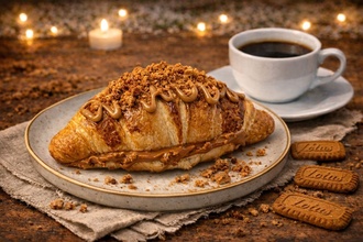 Lotus Kremalı Kruvasan görseli