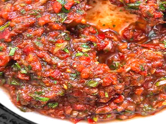 Acılı Ezme (200 Gr.) görseli