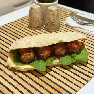 Köfte Sandviç görseli