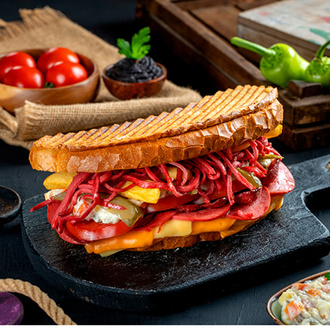 Süper Ayvalık Tostu görseli