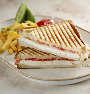 Yarım Ekmek Beyaz Peynirli Tost (Yarım Ekmek) görseli