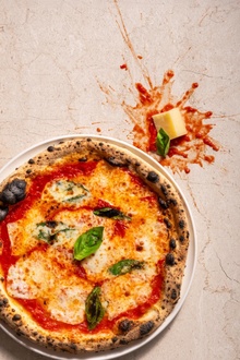 Margherita Pizza görseli