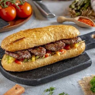 Tam Ekmek Arası Köfte görseli