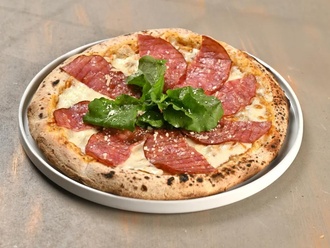 Füme Kaburga Pizza görseli