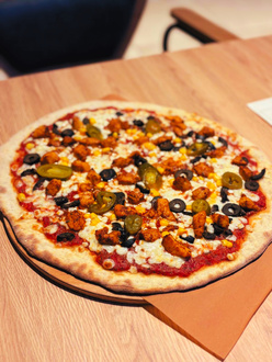 Acılı Tavuklu Pizza (26Cm) görseli