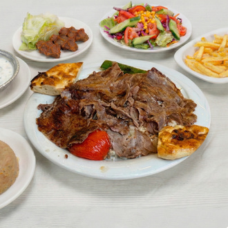 Pilav Üstü Et Döner görseli