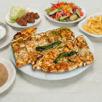 Tavuklu Pide görseli