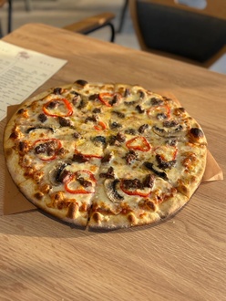 Biftekli Pizza (36Cm) görseli