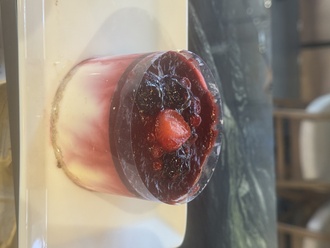 Orman Meyveli Cheesecake görseli