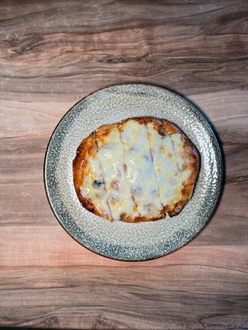 Kaşarlı Tırnaklı Pide görseli