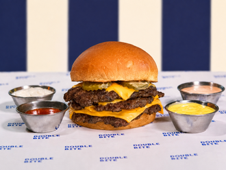 Triple Smash Burger görseli