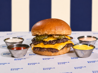 Double Smash Burger görseli