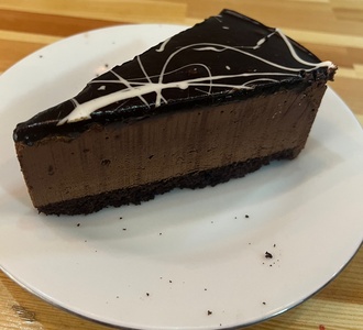 Çikolatalı Cheesecake (Dilim) görseli