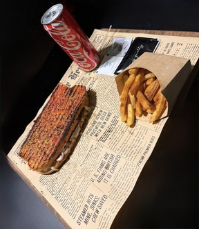 Paydos Tost Menü (Kaşarlı) (Coca-cola 200 Ml) görseli