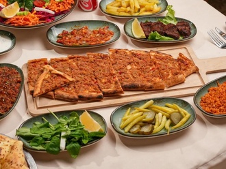 Kuşbaşılı Pide görseli