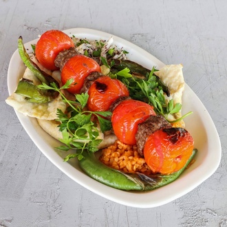 Domatesli Kebap görseli