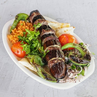 Patlıcanlı Kebap görseli
