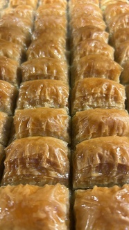 Fıstıklı Baklava (1 Kg.) görseli