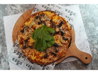 Etli Pizza görseli