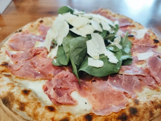 Rucola Affumicato Pizza görseli