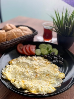 Kaşarlı Yumurta görseli