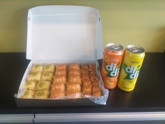 İçecekli & Cevizli Karışık Menü (1 Kg) görseli