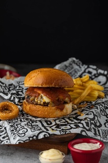 Mantarlı Burger görseli